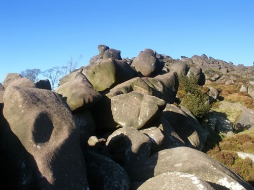 Weathered Gritstone at the start of the ridge