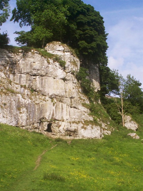 Wolfscote Dale is longer than Beresford Dale, with rocky tors and caves dotted along the valley